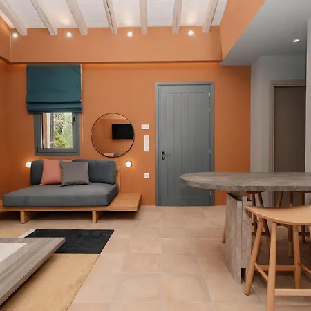 Tessera & Collection Apartman Guviá