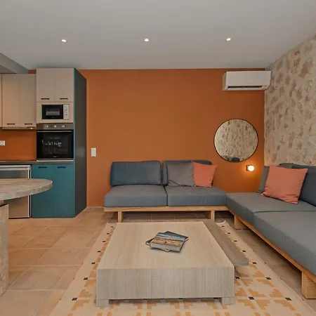 Apartman Tessera & Collection Guviá